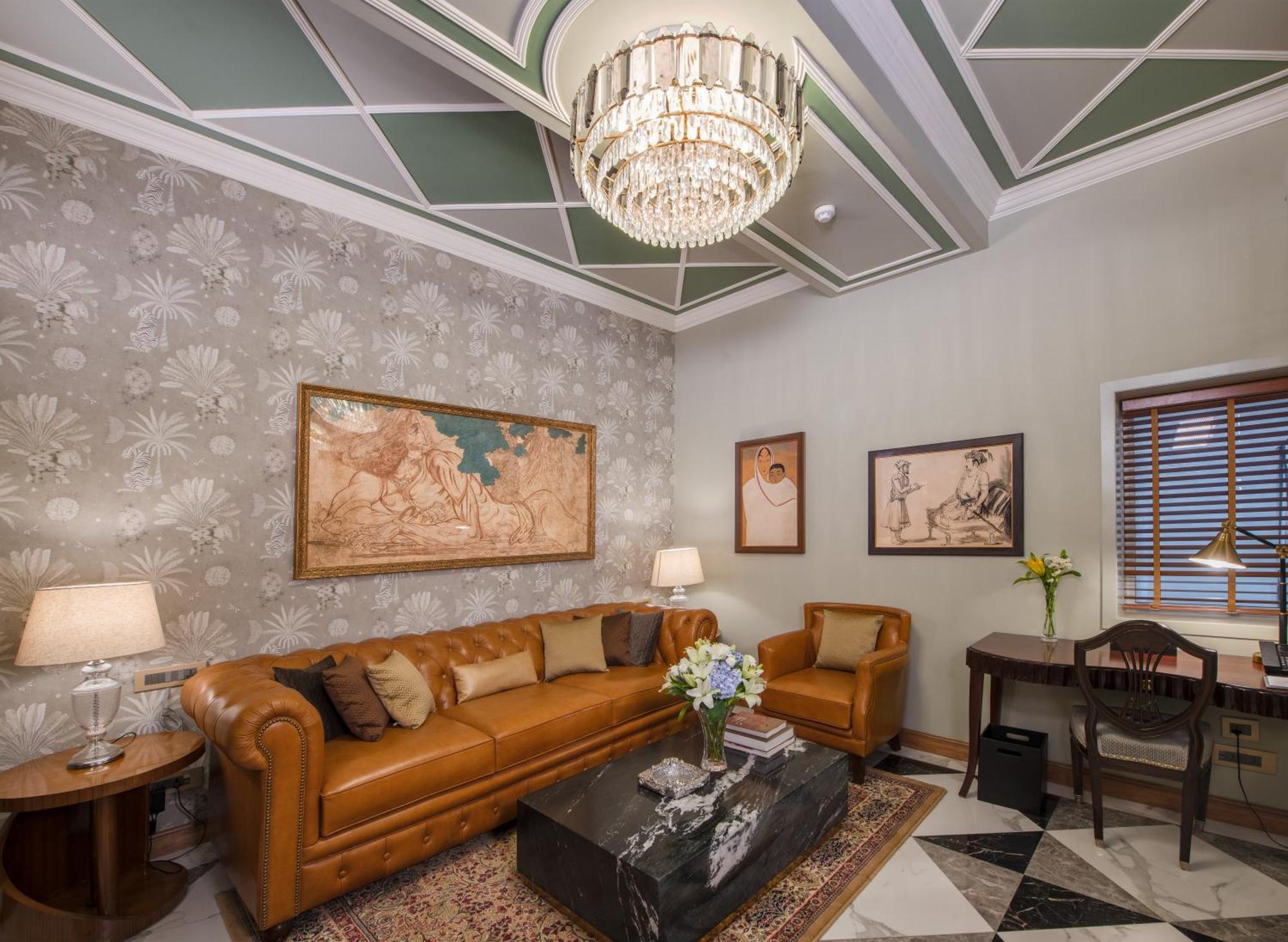 โรงแรมเดอะคลาริดจ์ส นิวเดลี ภายนอก รูปภาพ The interior of the suite