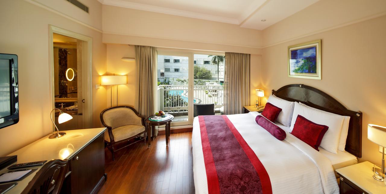 โรงแรมเดอะคลาริดจ์ส นิวเดลี ภายนอก รูปภาพ A room at the hotel